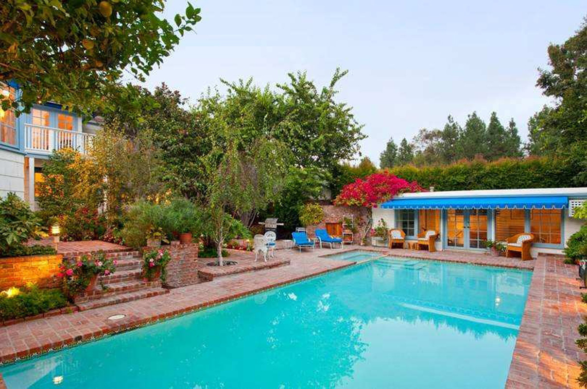 Actor Pierce Brosnan Sells Malibu Beach Retreat for 2.6 Million