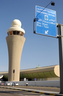 Abu_Dhabi_International_Airport2[1].JPG