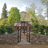 Craig-Sheffer-Agoura-Hills-Home-Photo-by-Paul-Schefz.jpg