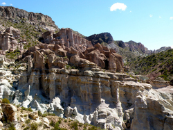 Colorful-rock-formations-in-canyon.jpg