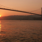 istanbul-turkey-Bosporus_Bridge_Sunrise.jpg