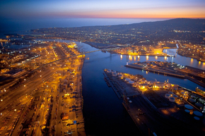 Port-of-Los-Angeles-at-sunset-Photo-by-Port-of-Los-Angeles.jpg