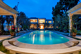 Pool-view-of-58-million-estate-for-sale-in-Beverly-Hills.jpg