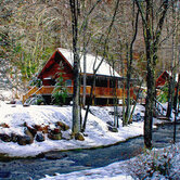 Lands-Creek-cabin-keyimage2.jpg