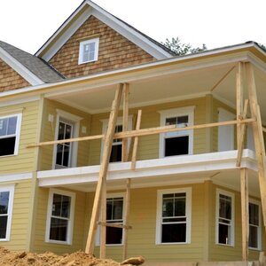 U.S. Housing Starts Dive 14.7 Percent from High Interest Rates in March