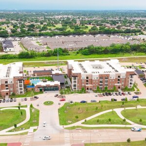 Huffines Communities Announces Sale of Heritage Towers, a Premier Multifamily Asset in Lewisville, Texas