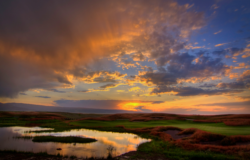 Huntsman Springs - Sunset over hole #8 - Courtesy Tim Braun