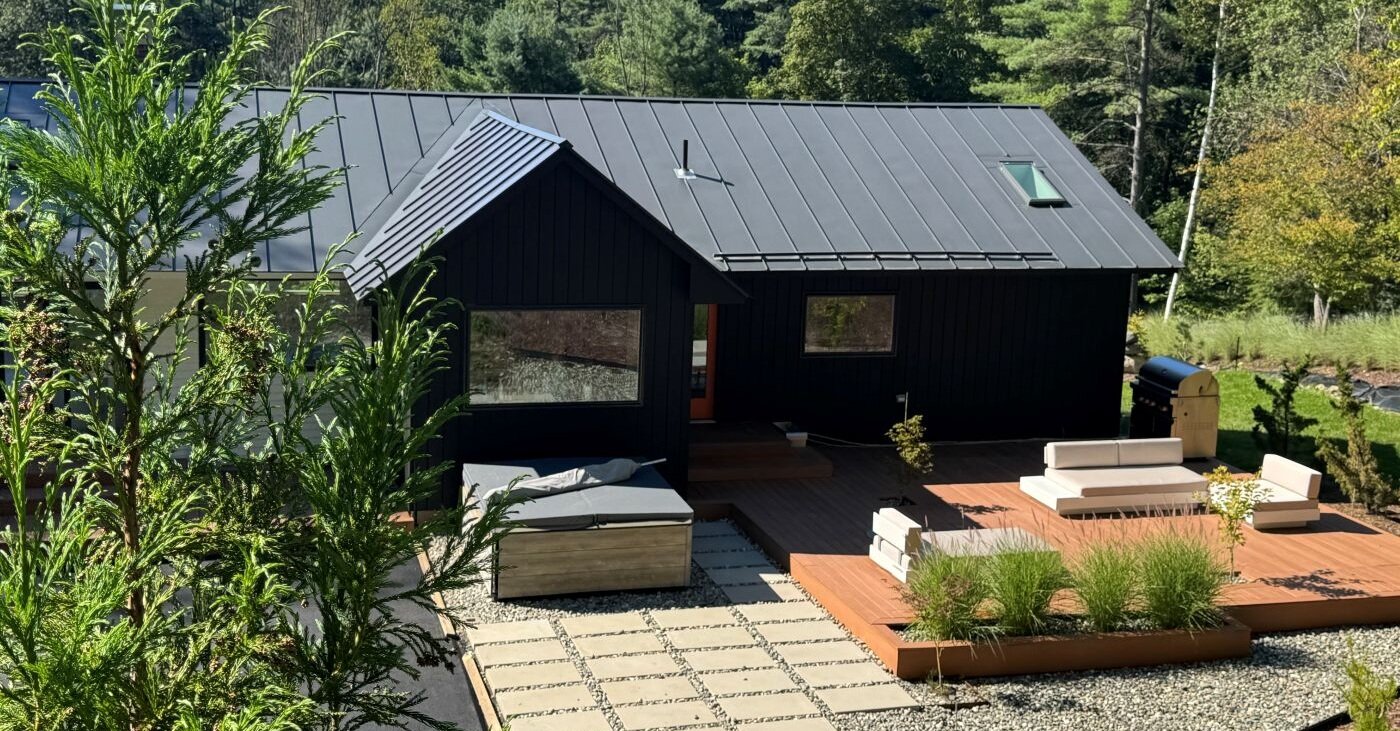 A Rare In-Town Hanover Residence Steps from Dartmouth College