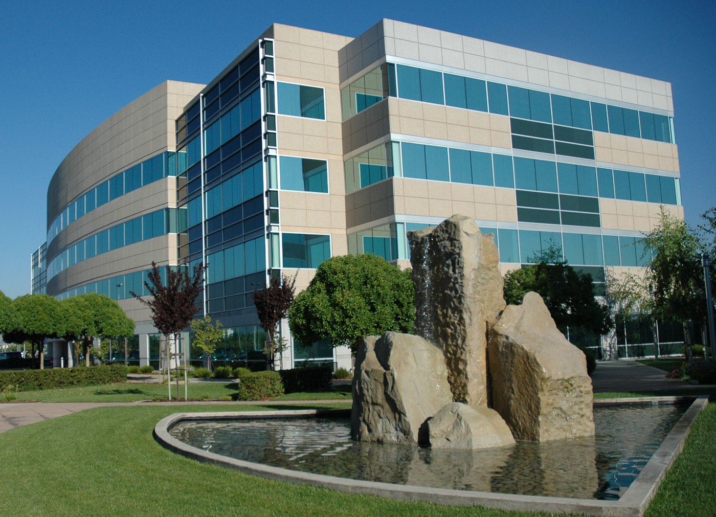 Dublin California Corporate Center Signs 250,000 Square Feet of Office