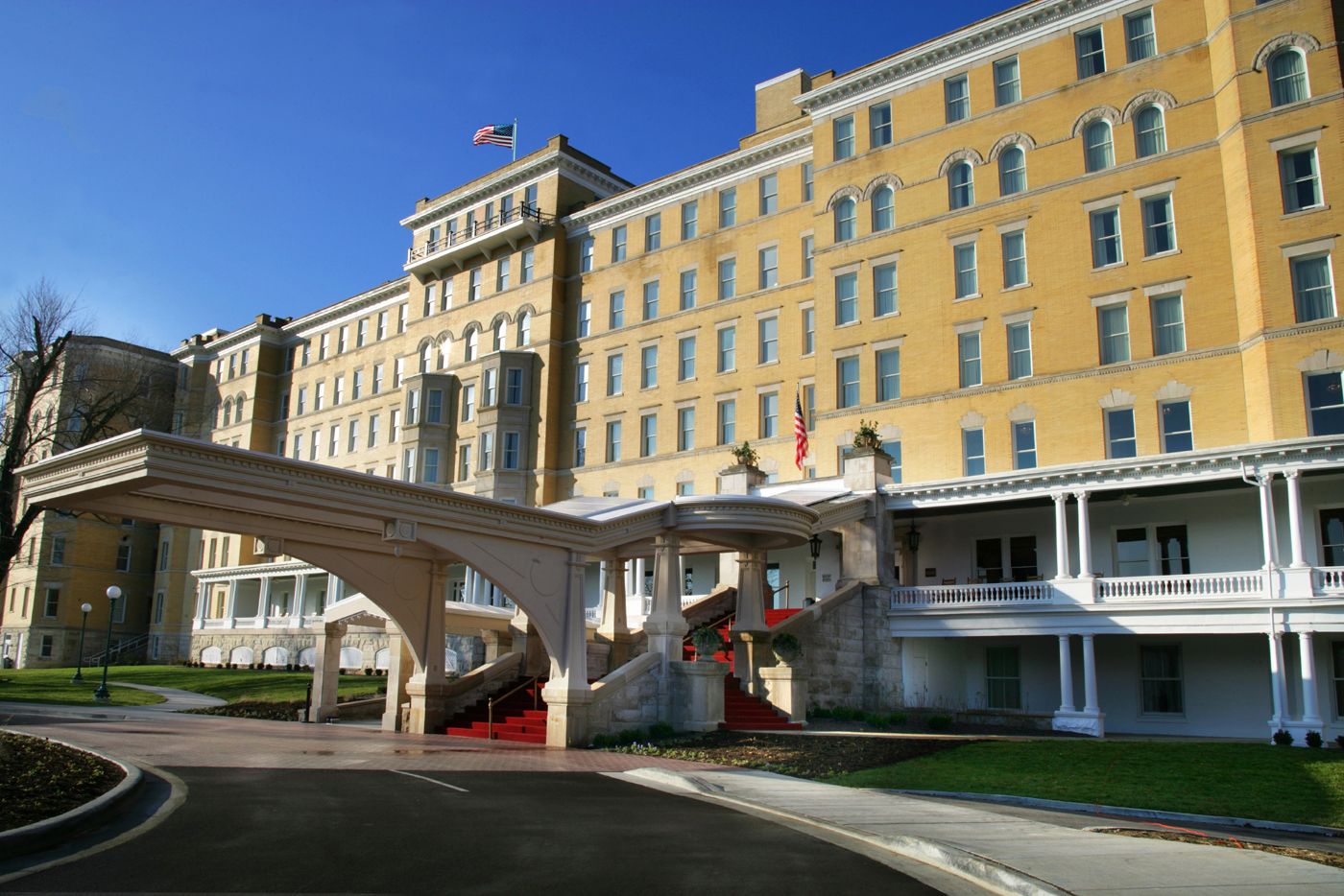 indiana lick romantic French hotel