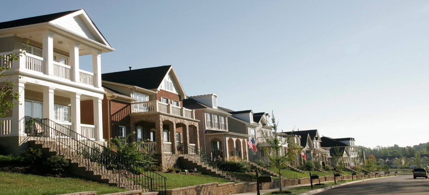 Pending Home Sales in U.S. Drop 5.2 Percent in March