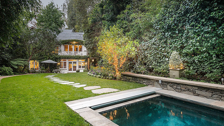 Jessica Simpson Cuts Price of Beverly Hills Home 