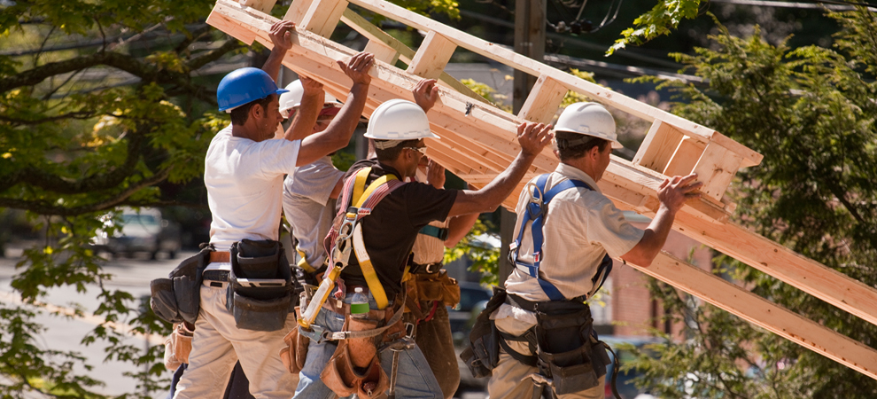 Builder Confidence in U.S. Surges in June