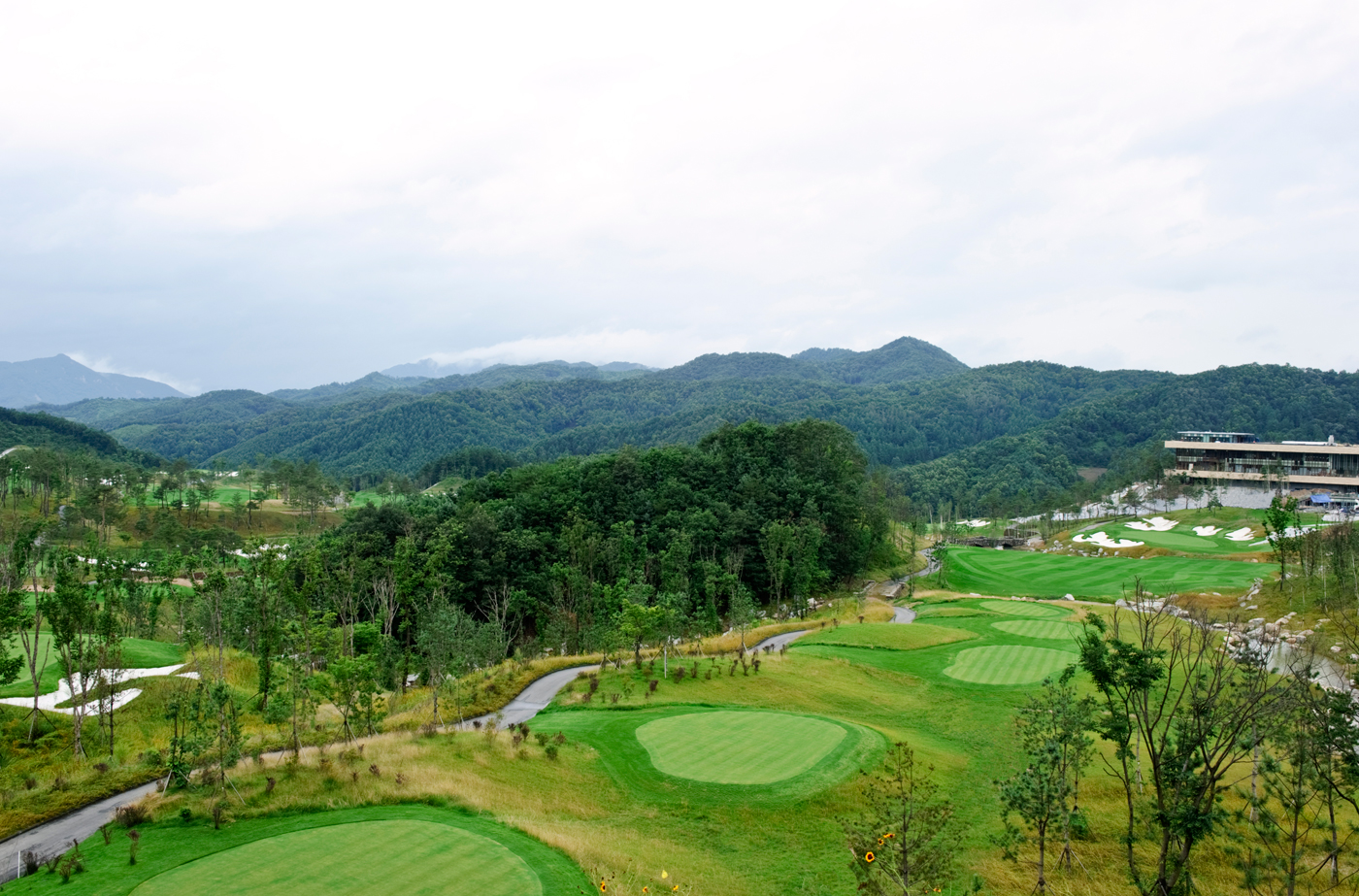 Whistling Rock Country Club Opens in Korea WORLD PROPERTY JOURNAL