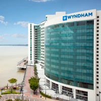 Wyndham_Guayaquil_Ecuador_exterior.jpg