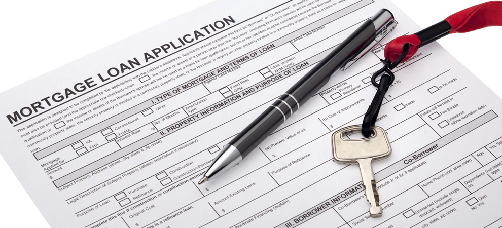 Mortgage Applications Dip in U.S.